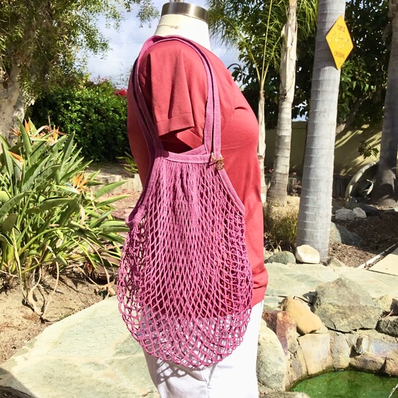 HOT SALE 🌶🌶 TORY BURCH GOLD CHARM COTTON NET BAG - Picture 3 of 6